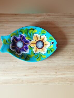 Hand Painted Mexican Tonalá Style Fish Plate Wall Hanging – 9”